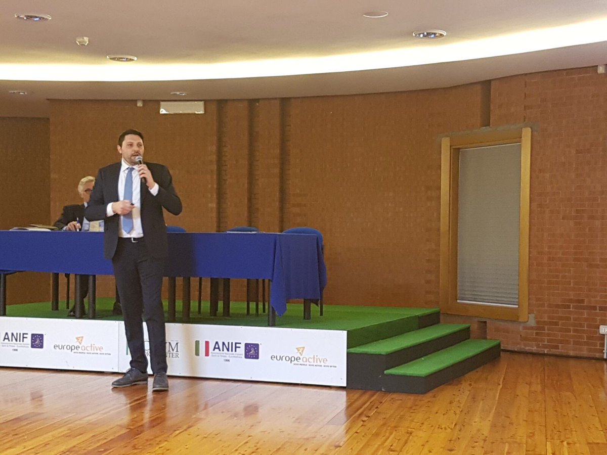 StudioCassinis's tweet photo. Oggi il nostro Avv. Andrea D'Avanzo è intervenuto a #Wave2Summit @AcquaNetwork #Roma in merito a "La nuova Legge UE della #Privacy e le sue implicazioni per evitare sanzioni e problemi per #ASD, #SSD, SDL e SRL". Grazie per l'attenzione verso una tematica delicata quale il #GDPR! https://t.co/Ho0yY8hDwo