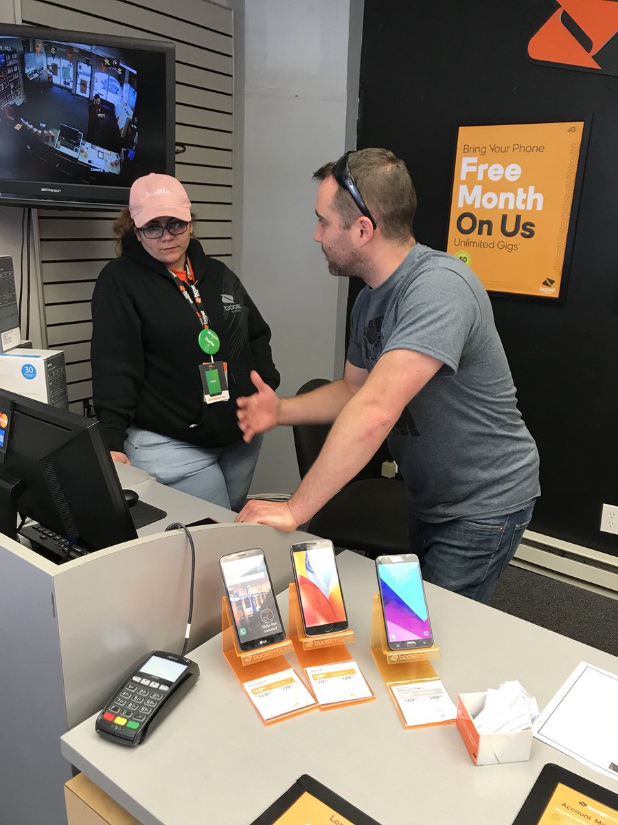 7thFlais's tweet photo. @SpgNick now working on the Process to set up existing customer on 3/$100. Its all about the Pitch and the Process!! @JayMiglionico @Dk1team1dream #PitchAndProcess https://t.co/7OPoeFm0b4