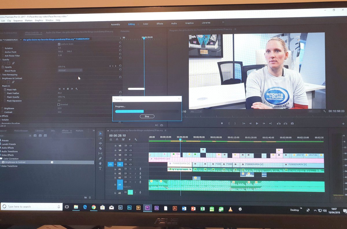 OBarrens's tweet photo. First tweet in a while, seems only right it's while I'm editing a new video for @scopelandboxer. Keep a look out #PaveTheWay https://t.co/qC9adijNCc