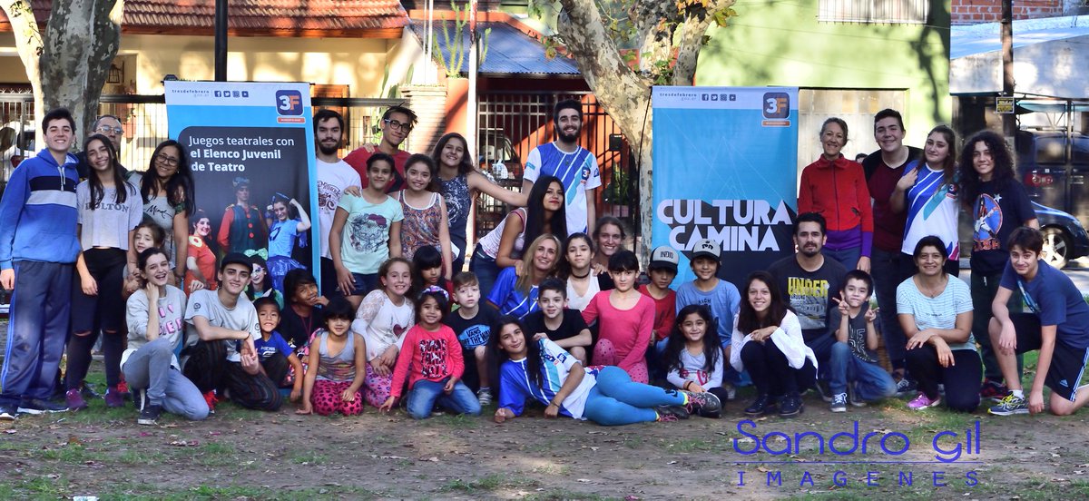 lorena_pangaro's tweet photo. #CulturaCamina #ElencoJuvenil3F
Un Domingo especial en Plaza Giorello.
GRACIAS a todos los que se sumaron al juego. https://t.co/aCnuksKmq6