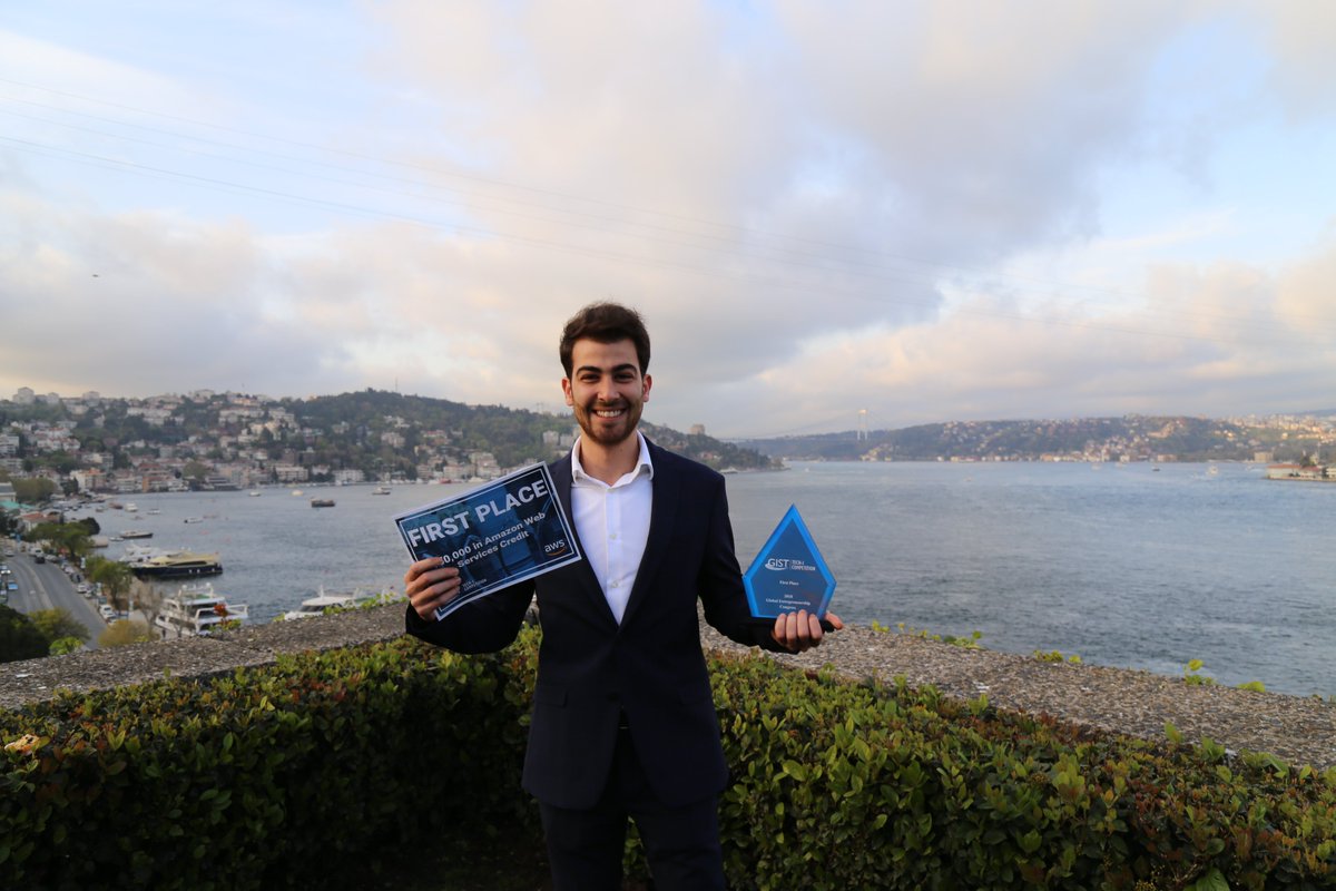 GISTNetwork's tweet image. 🎉Wassim El Hariri from Lebanon is the 2018 @GISTNetwork #TechI FIRST PLACE Winner!! He will receive $3,500 USD, $50,000 in @AWS_Gov credits, a scholarship ticket to the 2019 Circular Summit, a feature on the @HelloAlice blog, and three hours of mentorship with Team Alice. 🎊