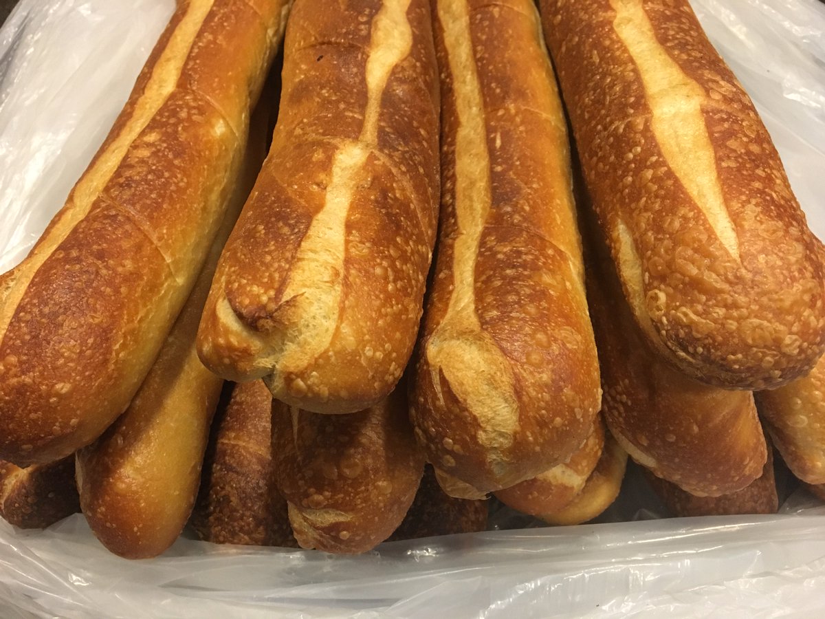 downtowndbread's tweet photo. @panerabread is just one of the many companies that provide weekly donations to Downtown Daily Bread.  We use these donations to supplement our own menu for daily lunches as well as morning snacks for our Day Shelter.  Thank you, Panera Bread! https://t.co/ZkZMhUE8dY