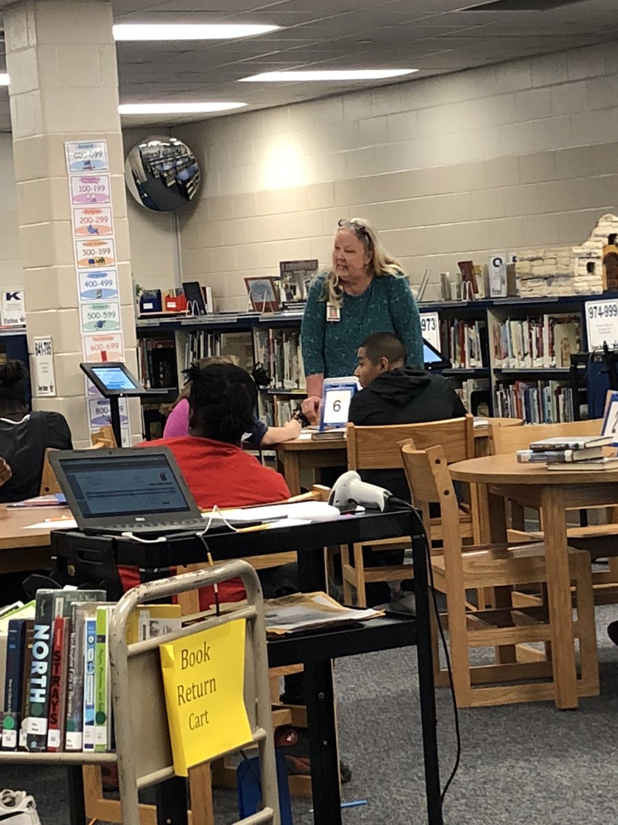 BISD_Libraries's tweet image. Just a typical day in the @Rayburn_BISD #RaiderLibrary! #LibrariesAreClassrooms #LibrariansAreTeachers #Teaching #3Dprinting #CheckInCheckOut @BryanISD  @BISD_ITech @JustinSmithSRIS #LoveOurBISDLibrariansAndLibraryAssistants  #BISDLibraries