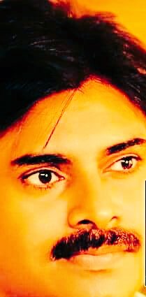 itsswathi1's tweet photo. My HeArT SufFerinG WitH #eyeinfection 😮 from #pastweek 😔😖😥😔😖#GetWellSoon ✌❤ @PawanKalyan garu 💞 #WeLovePawanKalyan ❤💕 https://t.co/2CEa5x2kMB