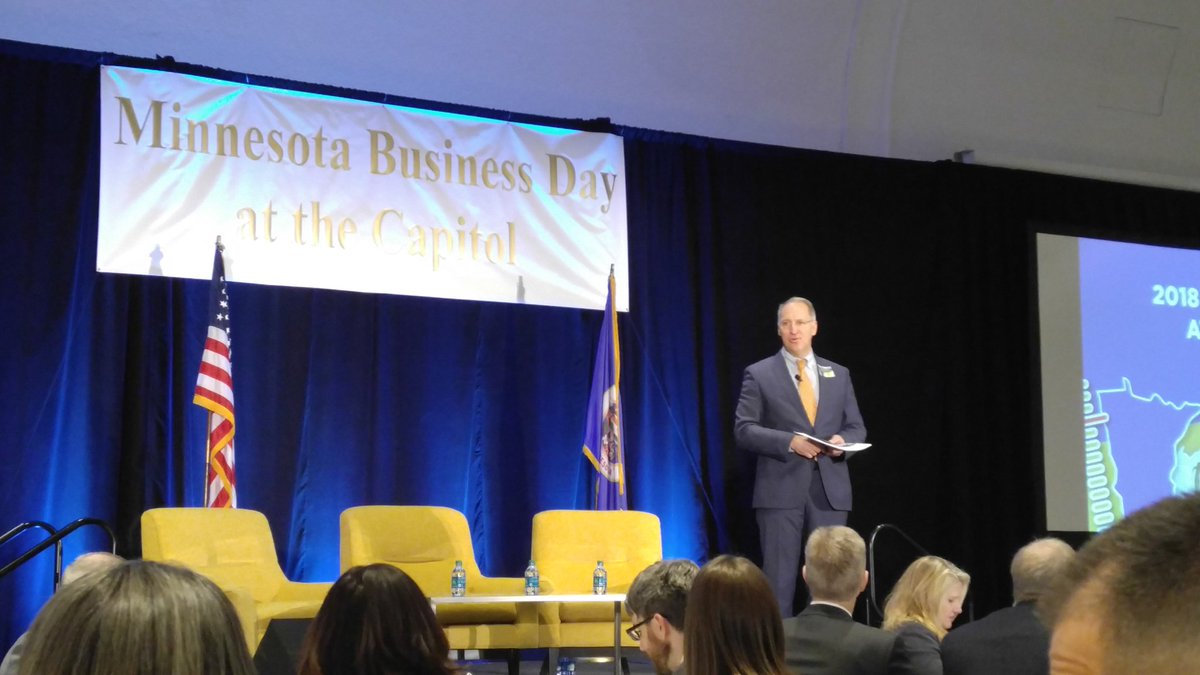 EPChamberPrez's tweet photo. #mnleg Business Day at the Capitol- 100's of business people and Chambers lobbying on behalf of MN economy https://t.co/HlGrXenmuG