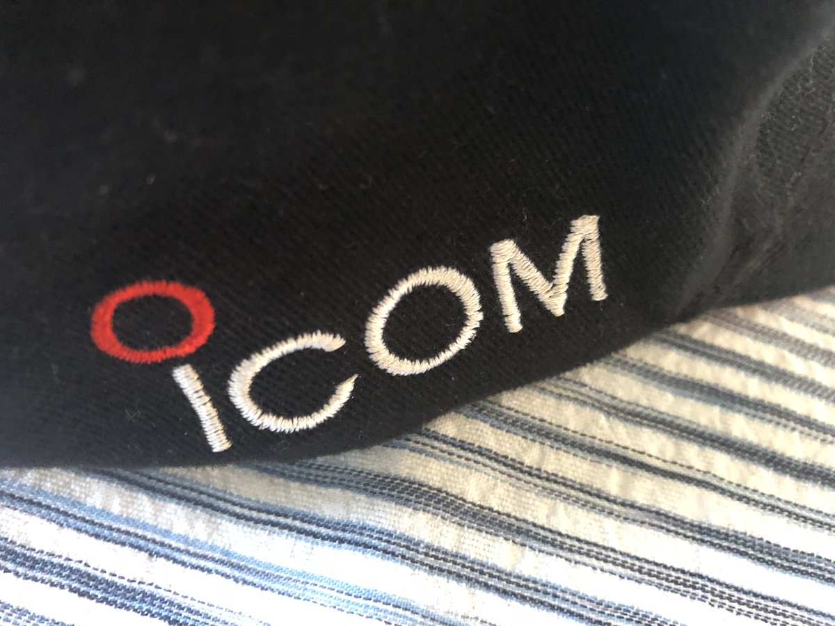 g7soz's tweet photo. As the icom Fanbois are out in force this evening &amp; I’m having a clearout, anyone want an Icom UK hat? #clearingclutter #prefereelecraft https://t.co/XW4wCLc6FC