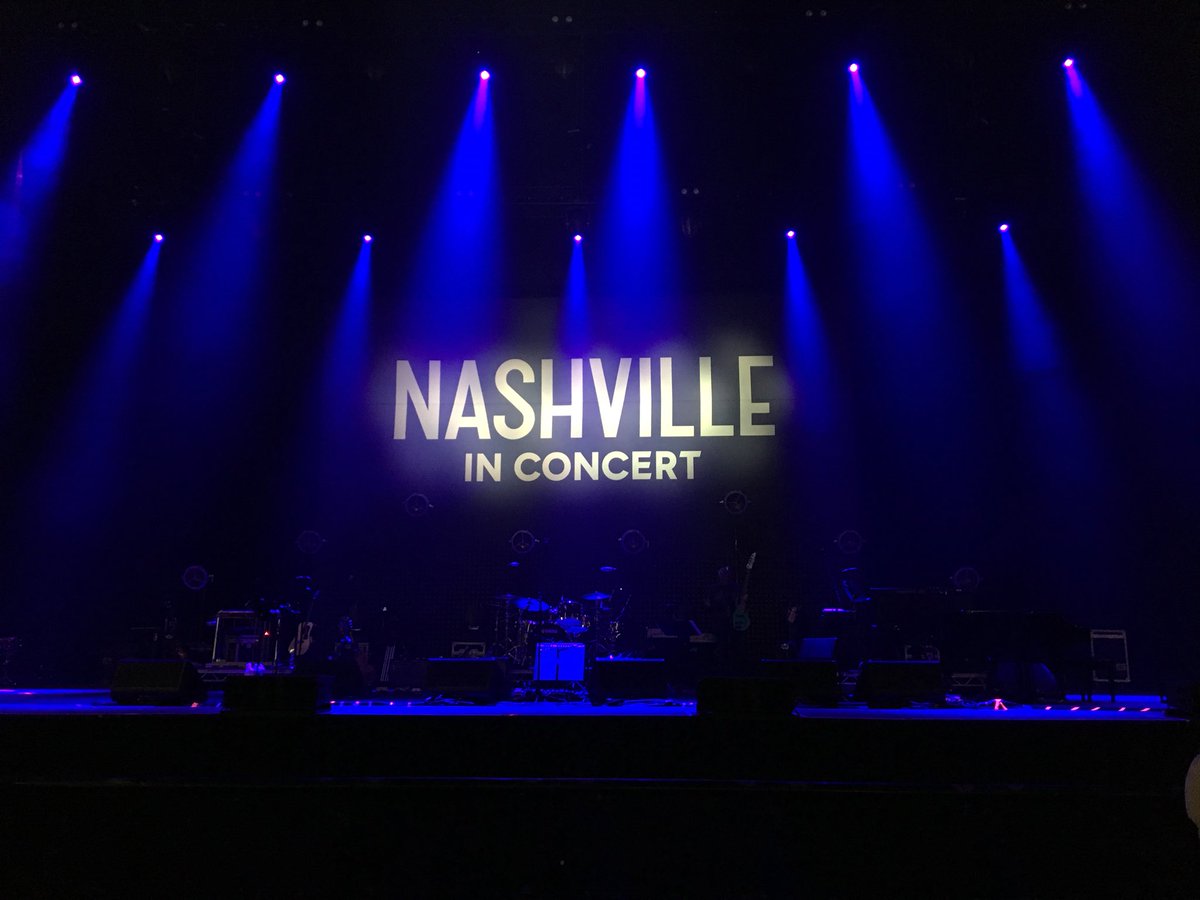 NashieUK's tweet photo. Waiting for the show to start! Excited! Good luck guys! @NashvilleCMT #NashvilleFarewellTour https://t.co/eiEZFARIvW