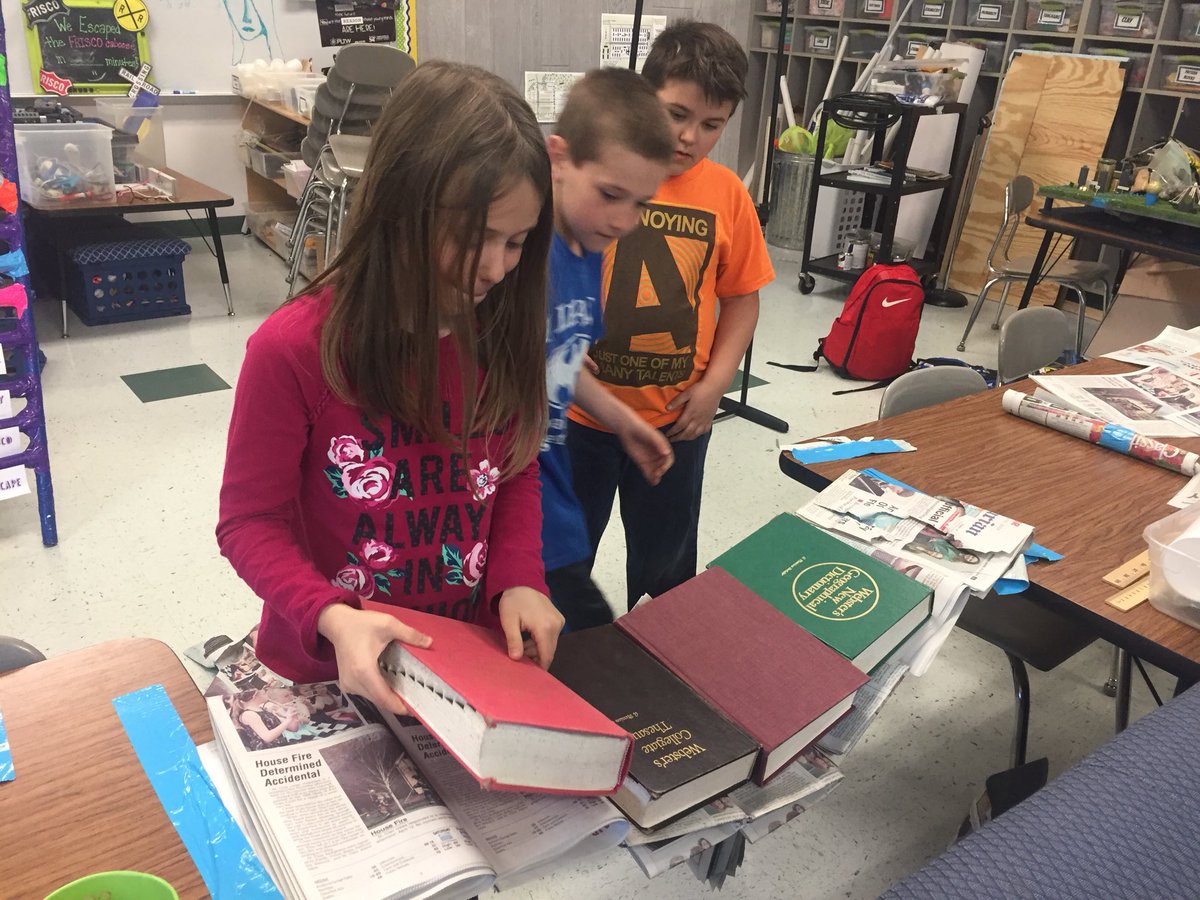 JJ_Hawk's tweet photo. Newspaper Book Bridge! @STCElementary @IDODI #stcr13 #stc_challenge https://t.co/RqzmEr3QYT