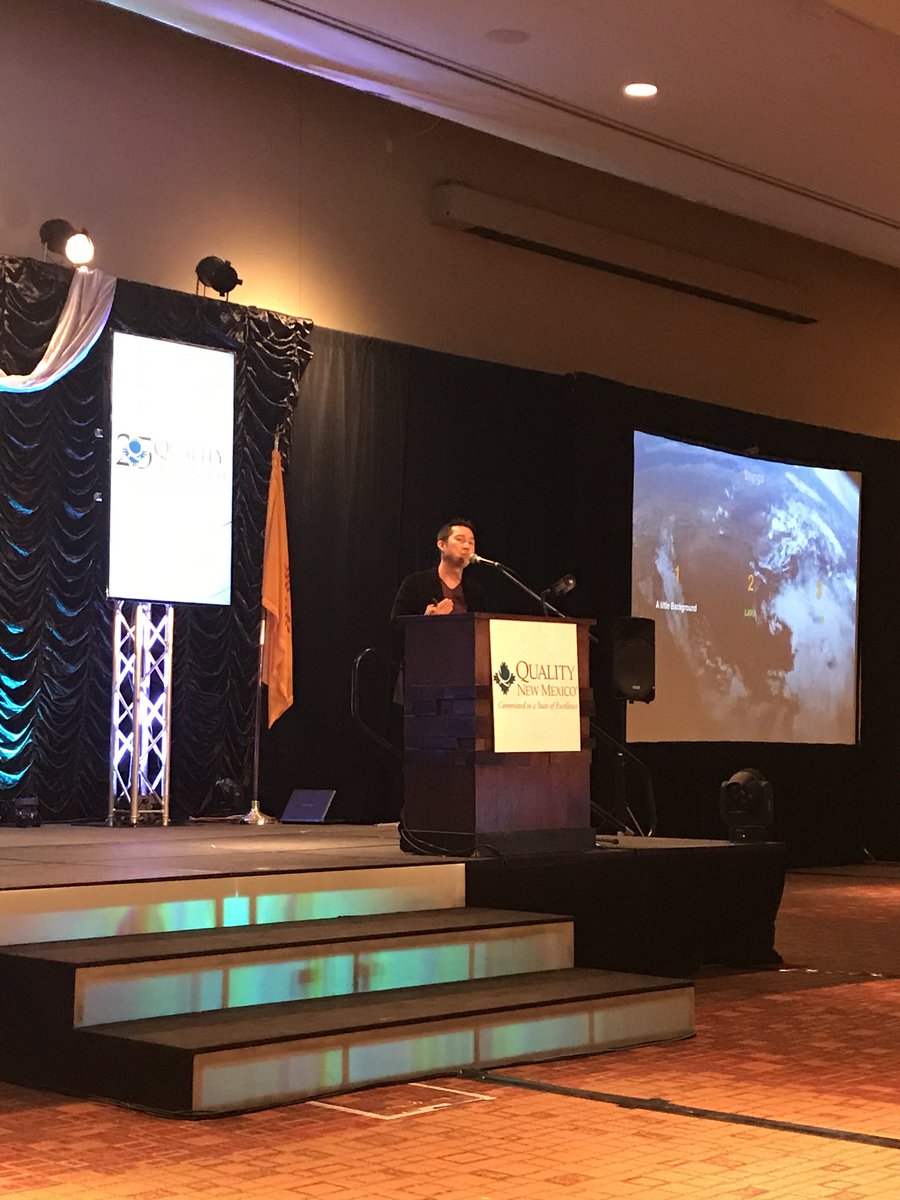 QualityNM's tweet image. Our final session of our 2018 Learning Summit is by @thedragonlim and we can’t wait to learn how he went from startup to seasoned entrepreneur.  #QNMSummit