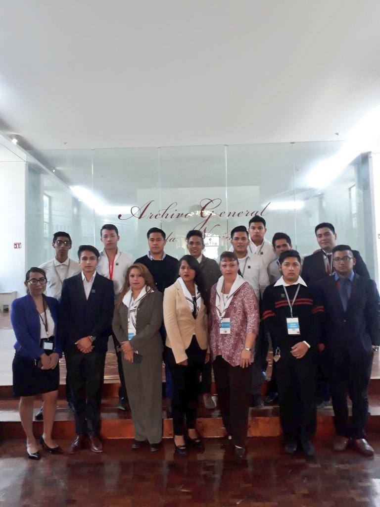 CDMXOR's tweet photo. Agradecemos al @AGNMex por recibirnos una vez más  para  realizar una  visita guiada a  #Alumnos_de_Derecho y así poder conocer más de historia de éste recinto
#YoSoyCescijuc #OrgulloCescijuc #CESCIJUC https://t.co/fKRAuDl85U