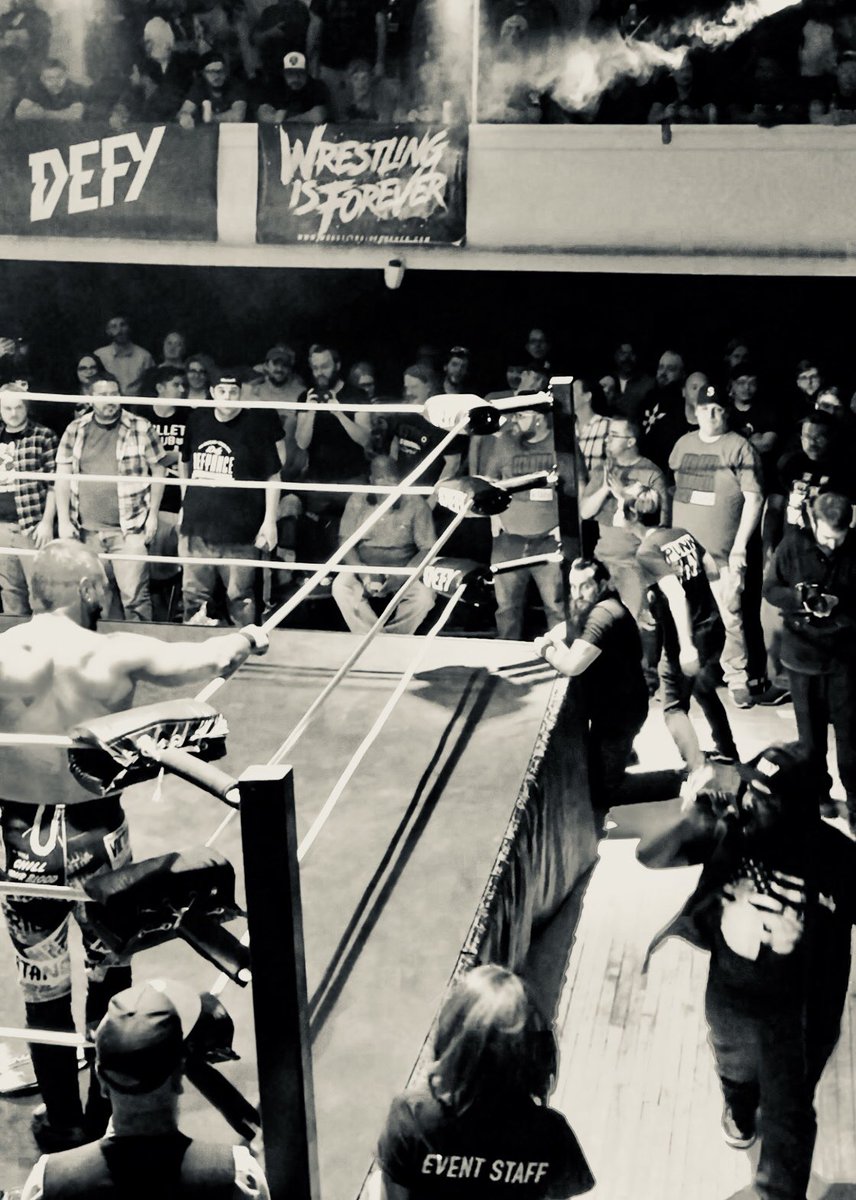 djrazs's tweet photo. While performing the entrance song “Swerve” for @StricklandShane, @MonteasyMoore and @AustinAries catch each other in a quick staredown. @defyNW #ThemeSongKing #DefyVibes https://t.co/erz04H5eHh