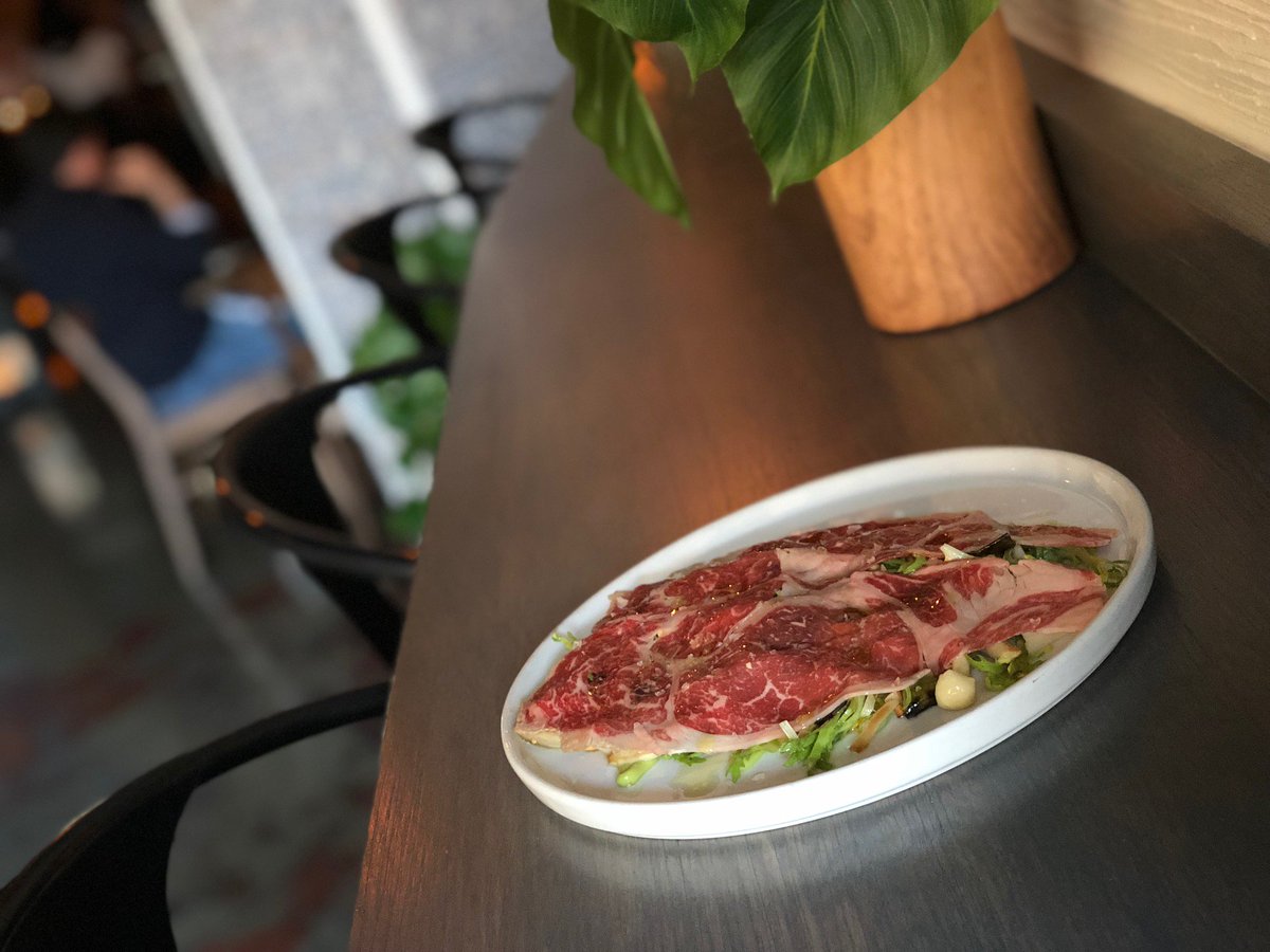 ChefPhillipLee's tweet photo. Open wide for the new Prime Ribeye Carpaccio with Shishito, Red Grapes, Peanuts and Avocado. #dropflavornotbombs

https://t.co/o8hYRJ8ENp https://t.co/5KjztfkL8M