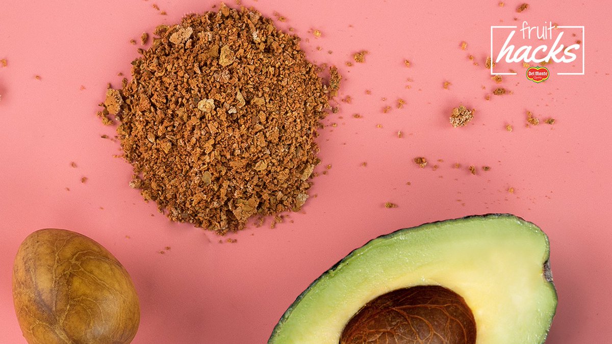 DelMonteFresh's tweet photo. Go green with this biodegradable facial scrub! Allow your avocado pit to dry on the counter for a few days, then grind in a coffee grinder and combine with 1 tbsp. olive oil and half a mashed banana for an Earth-friendly scrub that gently exfoliates. 🥑🍌 https://t.co/MlMKwgwbMD