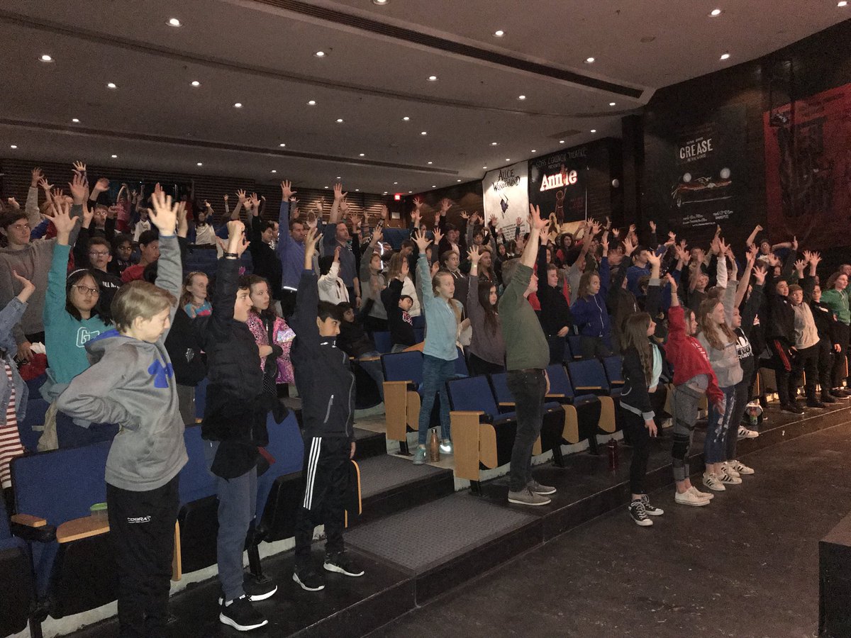 _sachiem's tweet photo. Giving high-fives and sharing “I’m glad you’re here” @SDSSSundevils @WEMovement #miniweday https://t.co/C2TFaOryPS