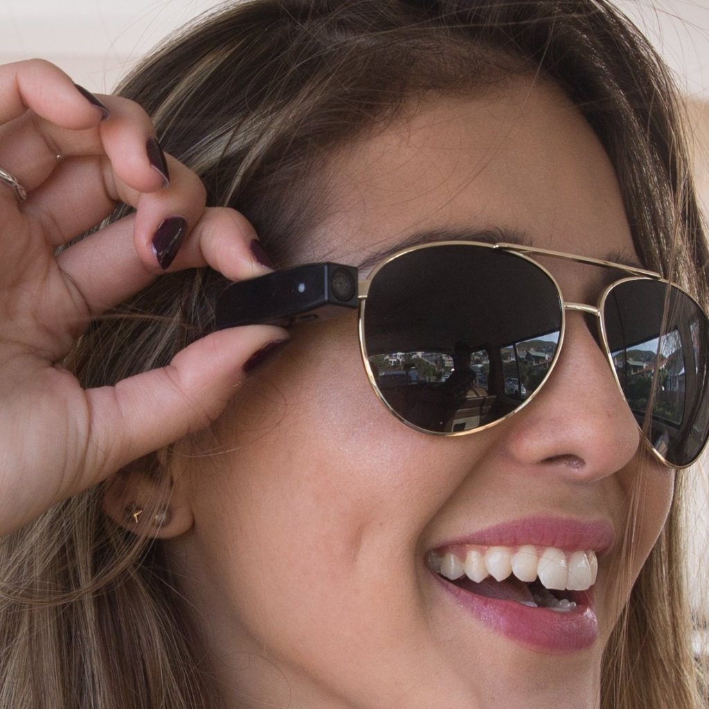 Enter to Win a PogoCam Eyeglass Camera at Saturday’s Trunk Show! lindenoptometry.wordpress.com/2018/04/18/ent…