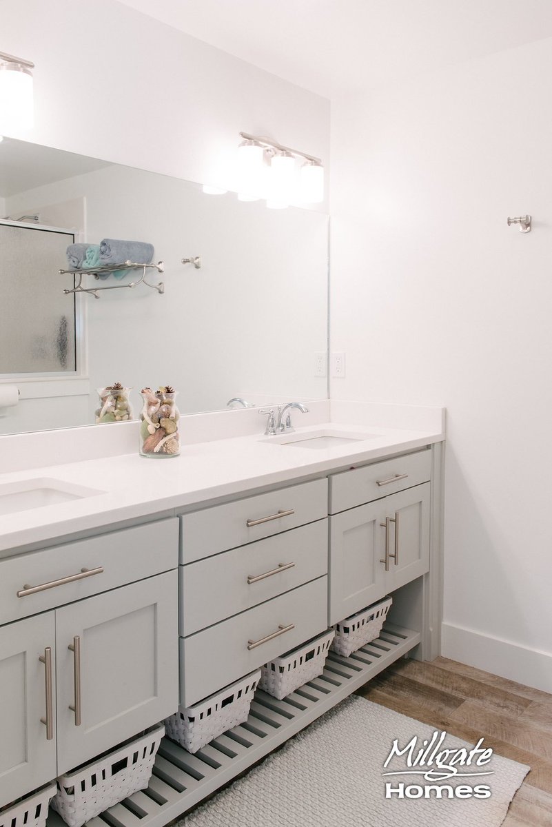 MillgateHomes's tweet photo. Gorgeous master bath cabinet in a recent basement finish. Contact us today for an estimate on your upcoming basement finishing project! #utahhomes #utahcontractor #utahbasementfinishing #utahbuilder #utahhomebuilder #utah #homebuilderutah #utahcustomhome #utahcustomhomebuilder https://t.co/niYPfxscSp