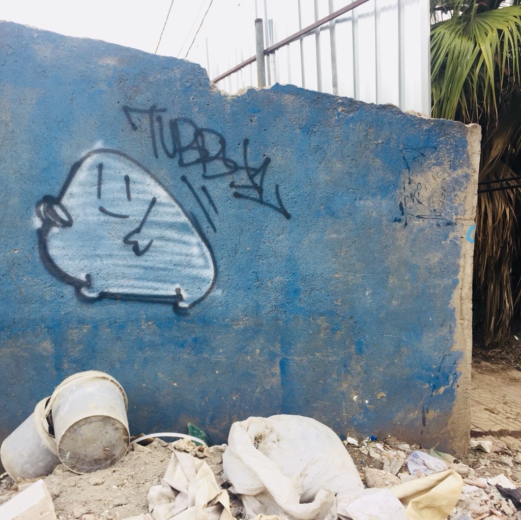 Lukependergast's tweet photo. First sighting of #addisababa street art #wollosefer https://t.co/tndedo4jzX