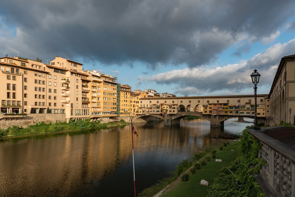 April 18th is the #internationaldayofmonumentsandsites , and if there is one place in the world that is not lacking for beautiful monuments, it's Italy. 😊 #travelmore #travel #travelitaly #bucketlist #sightseeing #privatetravel #boutiquetravel