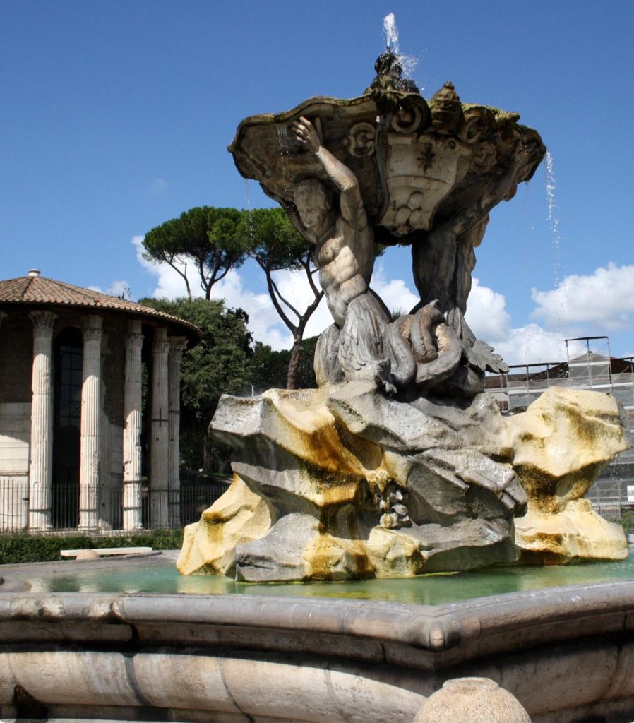 Fontana dei Tritoni e Tempio di Ercole Vincitore ( taglio )

#AcquaFelice #BoccaDellaVerita #CittaEterna

#fotografia #Roma #RomaIsUs