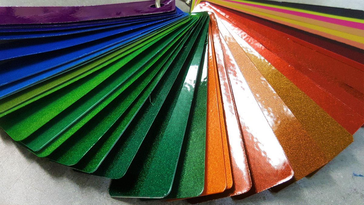 diamondpowderc's tweet photo. Just got our illusion swatch in along with our illusion cherry powder! πSo excited to do a sample. #illusioncolors #illusioncherry #samples #prismaticpowders #powdercoat #atx #diamondpowdercoating #whatsyourcolor https://t.co/mNTLP0abvB