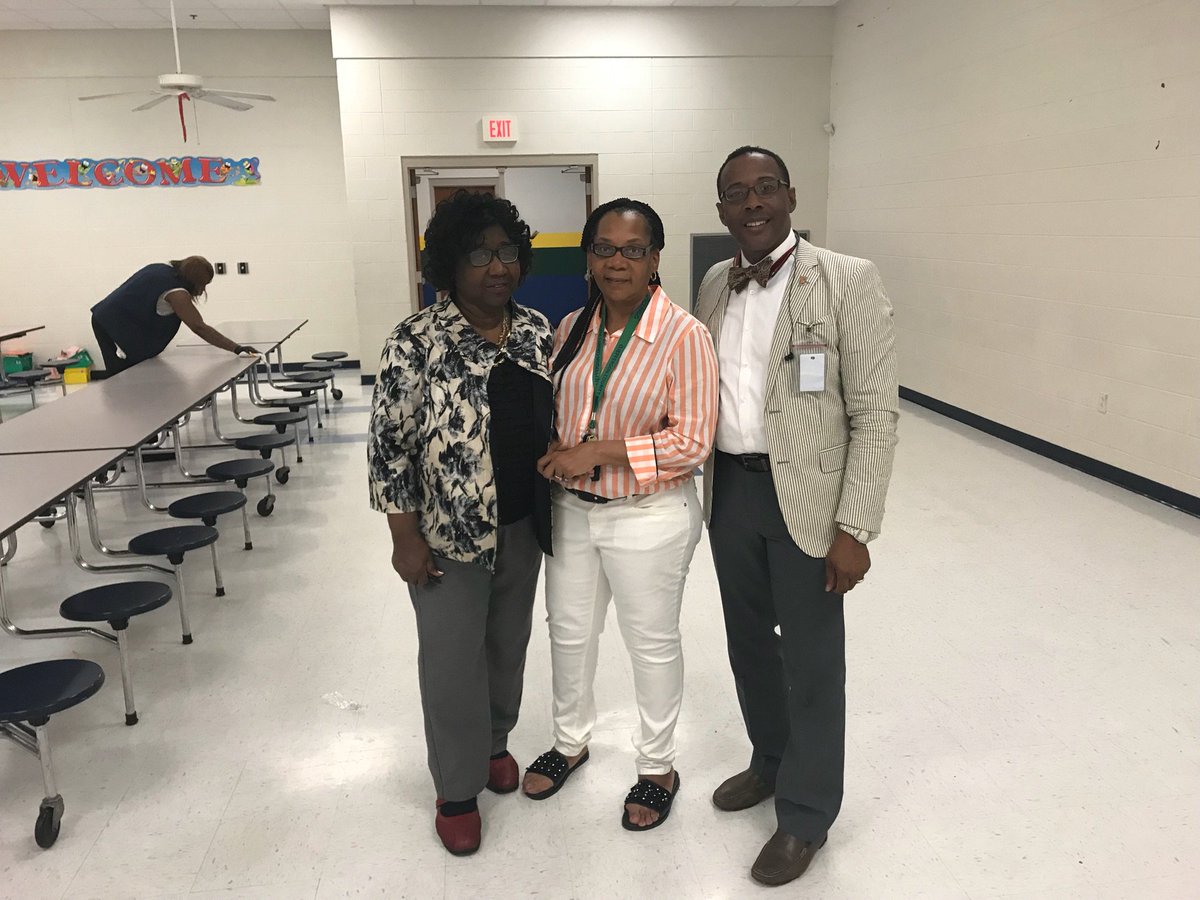 Thank you Mrs. Warren for ALL you do to support and educate our scholars at Broadmoor Elementary School under the leadership of Mrs. Fitz.