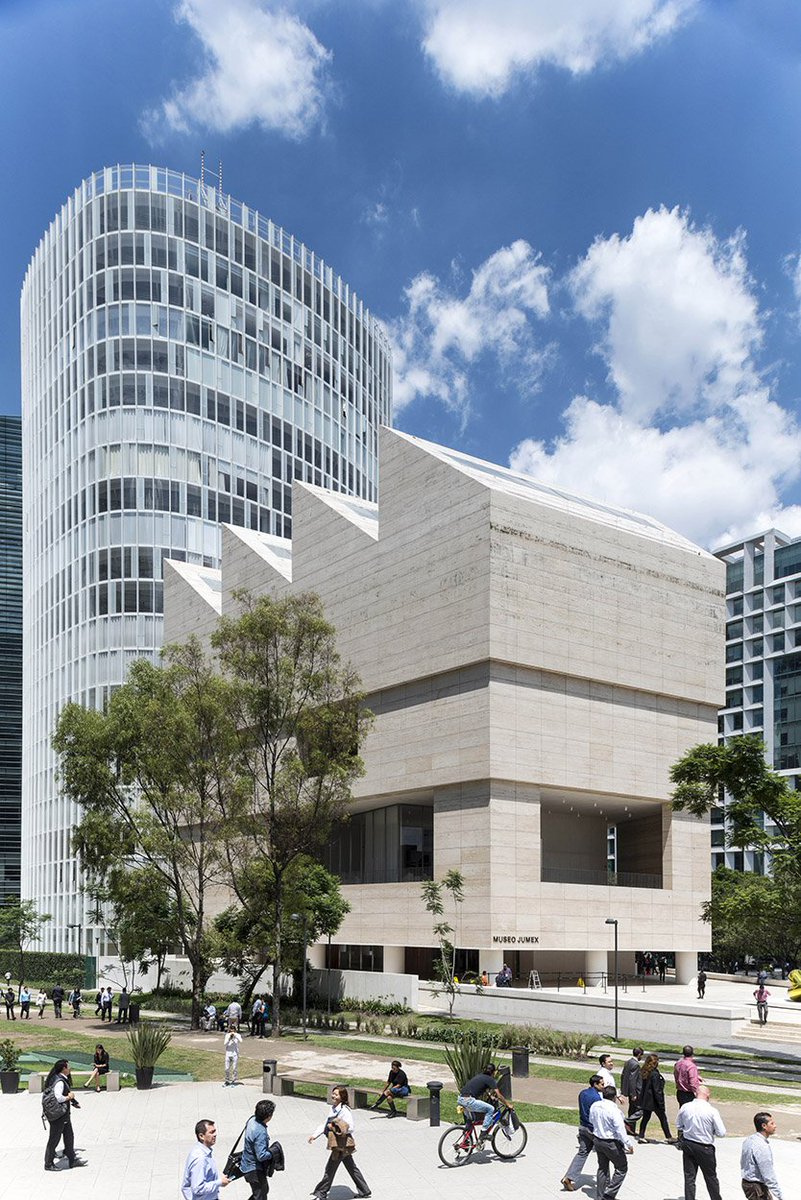 TAAUMX's tweet image. Nos sumamos a #OpenHouseCDMX y el #MuseoJumex donde el 21 y 22 de Abril (10 am) se ofrecerán dos visitas guiadas por Oscar Rodríguez para explorar el edificio creado por David Chipperfield Architects en colaboración con TAAU.
#TAAU #DavidChipperfield @ohcdmx 
Foto: NinSolís