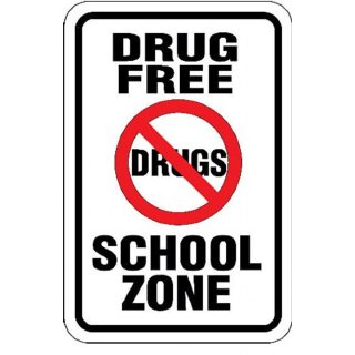 PWCPolice's tweet photo. Today, members of the School Resource & K-9 Units conducted drug searches at Battlefield High & Ronald Reagan Middle Schools. No drugs were located. The searches are performed routinely at different schools in the county & are not in response to any public concern. #DrugSearch https://t.co/pyz0qZlW2y