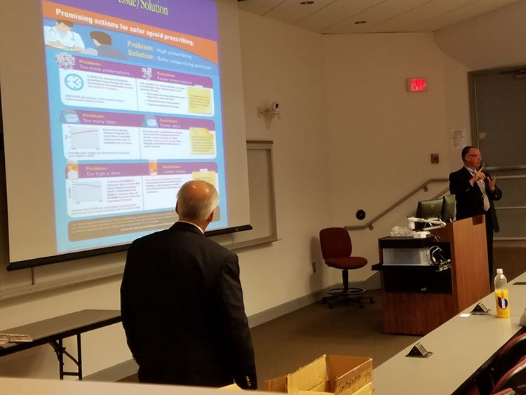 Thank you to DEA Diversion Program Manager David Hargroder and Outreach Coordinator Emmett Highland for visiting our PDN students today, talking about how the DEA and pharmacists can work hand-in-hand to help stem the opioid crisis.