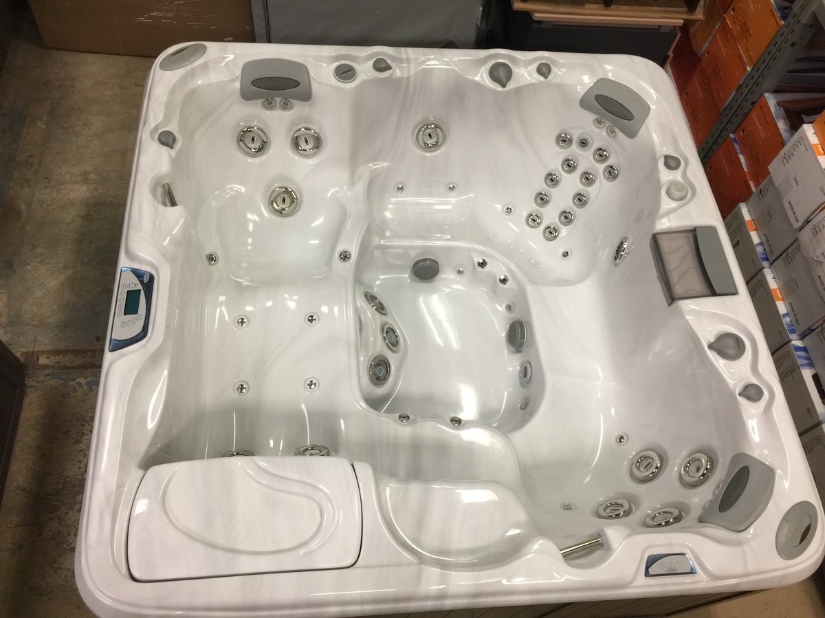 SpasStore's tweet photo. The Sundance Spa Store Blog, Buy a Certified Pre-Owned Sundance Hot Tub
https://t.co/vJEfMPLLLF

#SundanceSpas #hottubs #hottub #spas #spa #preowned #certified #certifiedpreowned #blogpost #blogging #Ontario #Burlington #Oakville #Mississauga #StCatharines #Vaughan #SundanceLife https://t.co/QZcWhN3n6l