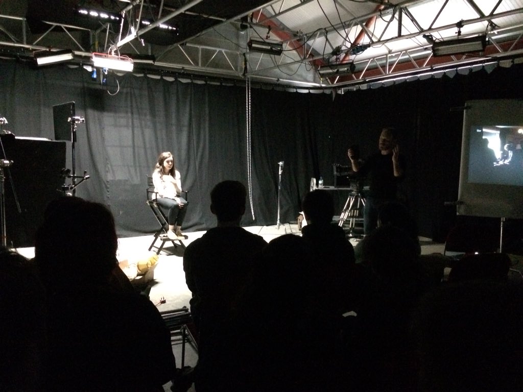 RTSFutures_NI's tweet photo. 💡LIGHTS🎥CAMERA🎬 ACTION❗️#rtsfuturesni camera and lighting workshop with DOP Ryan Kernaghan #camera&lighting #baddayforthecut @RTS_NI https://t.co/7ss7P463oM