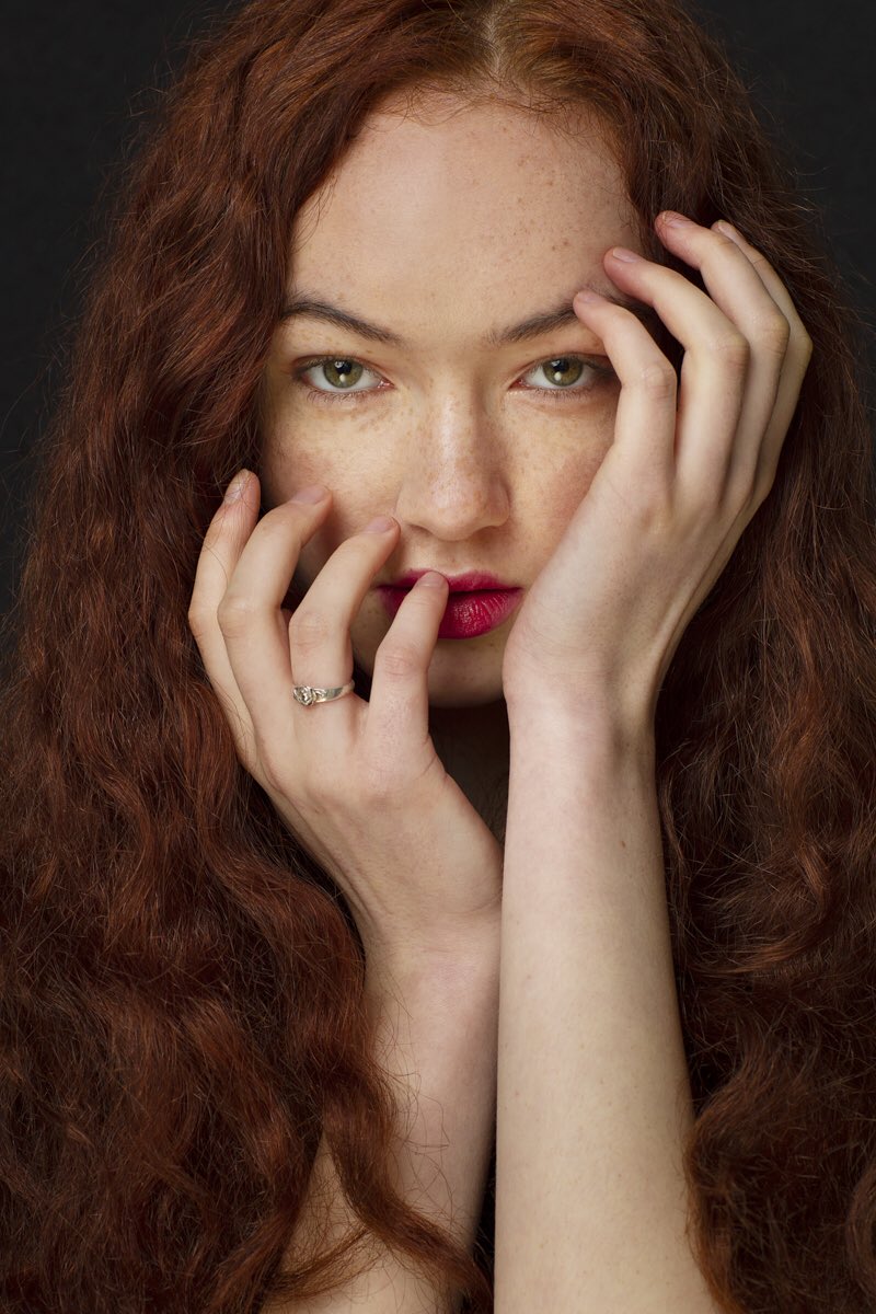 SuzyMcCanny's tweet photo. Shoot with @caoilainn_reilly with @distinctmmgmt 
#model #redhair #freckles #photography #beauty #mood #earth_portraits #portrait https://t.co/wihAavTVUU