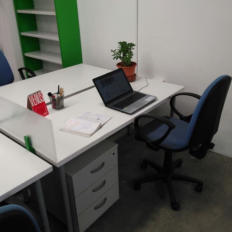 bdnlab's tweet photo. #Coworking #BDNLab Un espai de cotreball amb personalitat pròpia a #Badalona https://t.co/0k0bXpUXk7