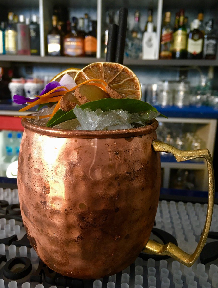 Este cóctel ha sido una pasada en <a href="/cocosbeachcalp/">Cocos Beach</a> #Calpe (at <a href="/CocosBeachCalp/">Cocos Beach</a> in Calp, Valenciana) swarmapp.com/c/gaTfN5RqAss