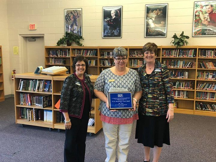 MACSchools's tweet photo. Loretta Barneycastle accepted this award on behalf of Mount Airy City Schools. Mount Airy City Schools was 1 of 9 locals to receive
this award out of over 200 locals in NC. https://t.co/XxIbqEFK63 https://t.co/0cFdI3wZsK