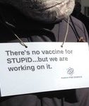 AarhusUni's tweet photo. Søndag er der #Marchforscience kl.14 fra Bispetorv, hvor dekan Lars Bo Nielsen (HE) holder tale. #AarhusUni vil gerne have mange som muligt med, så del jeres budskaber - via skilte, statements eller en håndholdt video om, hvorfor marchen er nødvendig. https://t.co/ZHjBt1wkKA https://t.co/2Th6kX2eyr