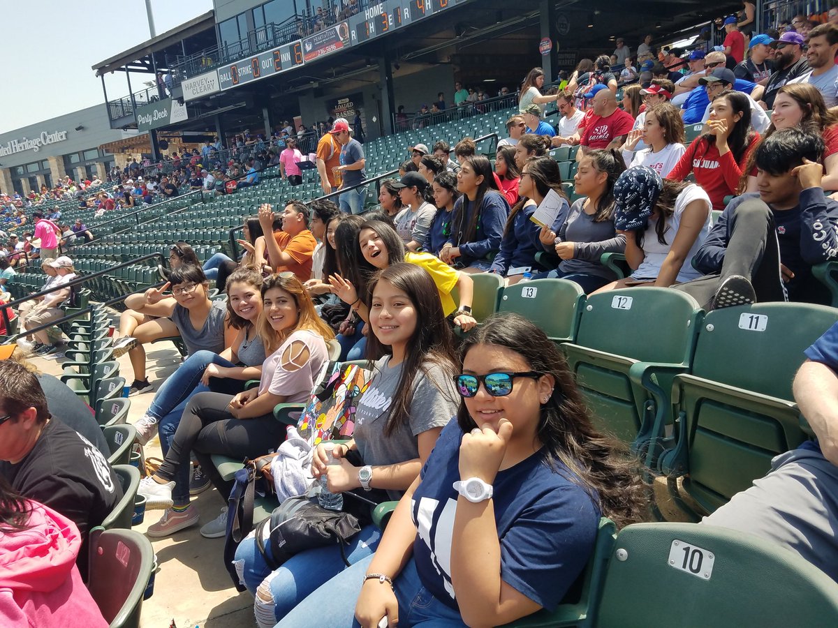 aidiaidiaidiaid's tweet image. Round Rock Express Education Day and College Fair with DSHS Excell. #iamdsisd