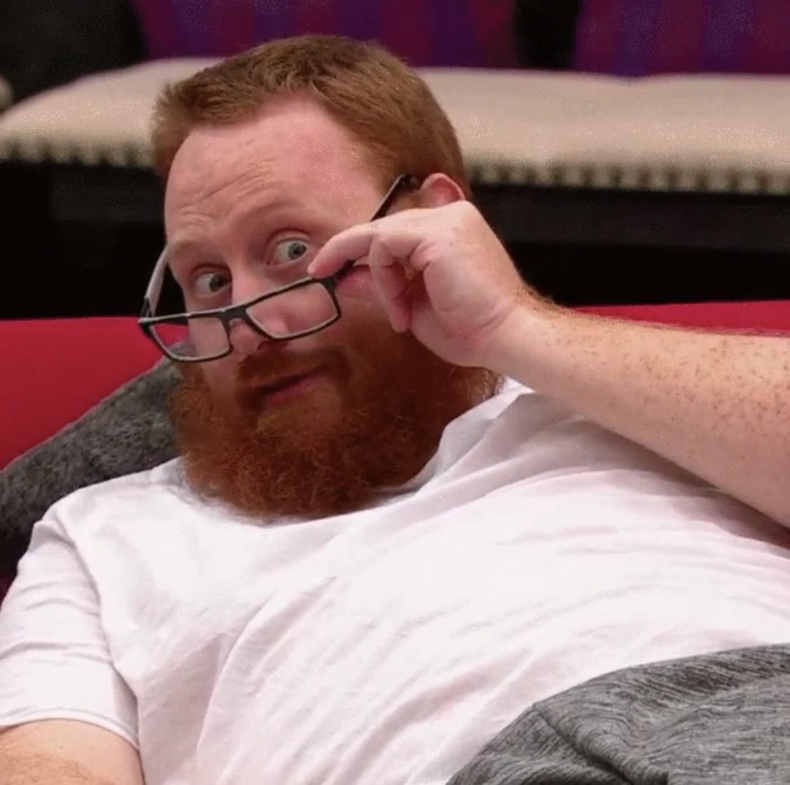 NicoleQShips's tweet photo. #BBCAN6

If you                         Then you
don’t love                  don’t deserve 
me at my                   me at my https://t.co/084skUziio