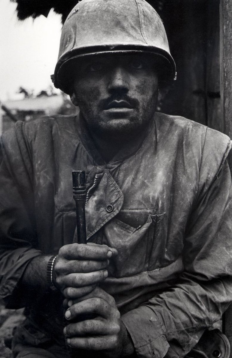 ICPhotog's tweet photo. "Photography isn't looking, it's feeling. If you can't feel what you're looking at, then you're never going to get others to feel anything when they look at your pictures." 
— Don McCullin #WednesdayWisdom https://t.co/vKtzGI1sZH https://t.co/zbSj3ROKA3