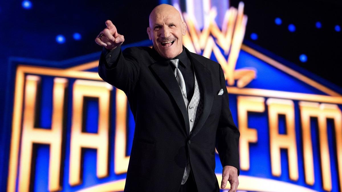 MMAMichaelAdam's tweet photo. Legend, one Of the reasons we love &amp; Addicted To this Business the @WWE ,
One Of The Reasons That #WWE is Where it is Today . 
Thank You #BrunoSammartino #RIPLivingLegend #RIPBrunoSammartino #RT #HOF https://t.co/R2maiX8FPs