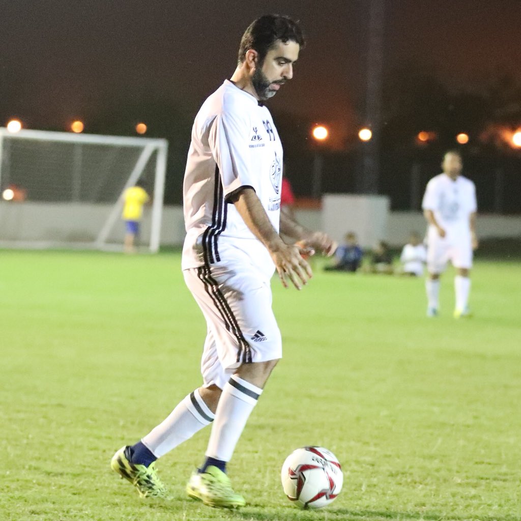 NorthBatinah's tweet photo. 🏆بطولة معلمي محافظة شمال الباطنة 
📅 الاربعاء ١٨ / ٤ /٢٠١٨ 
🔵 دور النصف نهائي 
🏟 ملعب الهلال بولاية صحار 
⚽️ مدرسة فلج بني ربيعة 3✖️ مدرسة عبدالرحمن بن عوف  0
نهاية المباراة  ،،، https://t.co/dklfgUdL0s