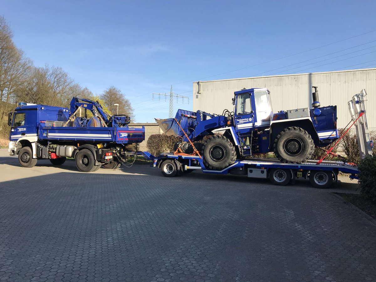 Heute haben wir unser altes Schätzchen zu seiner neuen Heimat transportiert. Wir wünschen dem OV Gummersbach viel Spaß mit dem tollen Radlader. Pflegt ihn bitte gut.
#THW #Ehrenamt #tollesgespann
