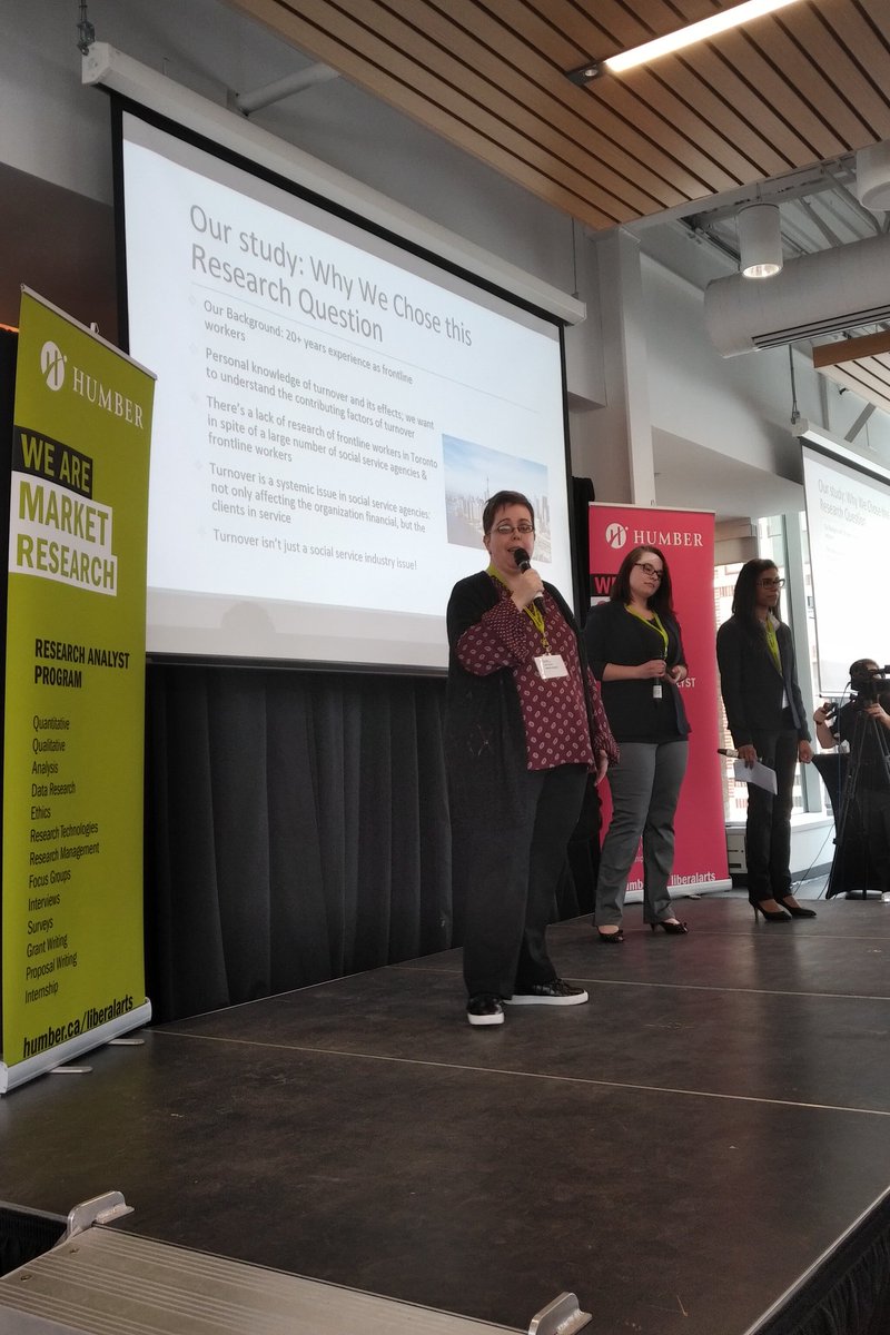 P_FGouveia's tweet photo. Students share their research and insights @HumberRAPP #RAPForum2018 https://t.co/fTNbSQOGCR