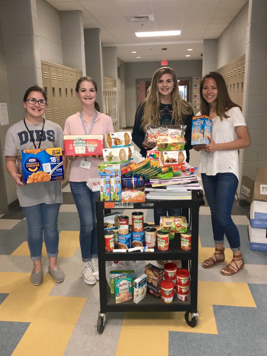 NorwayneMS's tweet image. Norwayne Beta Club officers pose with donations to the Community Soup Kitchen’s “Alphabet Soup” Homework Club.