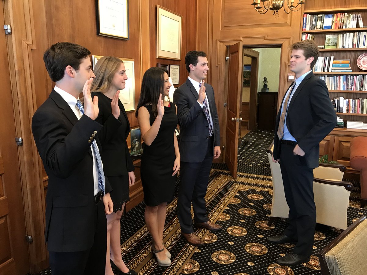 wakesg's tweet photo. Congratulations to Wake Forest's new Executive Branch of Student Government on being officially sworn in for the 2018-2019 school year! https://t.co/HNiKKfI2p9