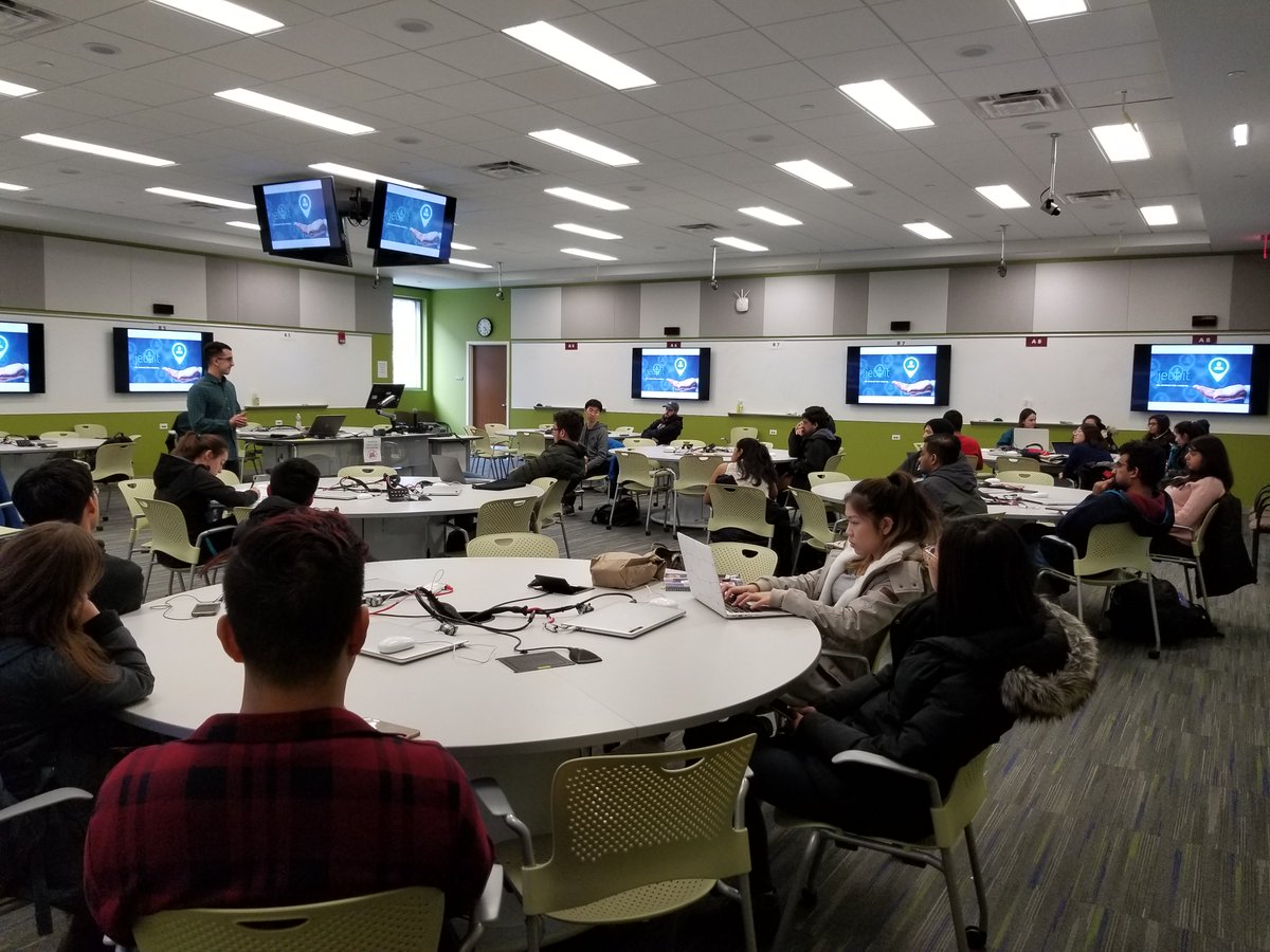 MichaelGaiss's tweet photo. Some things never get old. Thanks @UMassAmherst students for finding time at the end of the term to attend yesterday's "Your Roadmap for Joining a Startup" session. https://t.co/kUfETxKo68