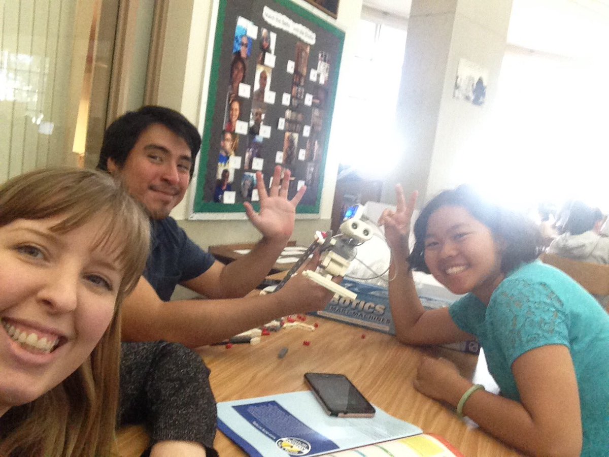 emhslibrary's tweet photo. STEM Tuesday was a lot of fun! Check out the pics of what some of our students built. The fun continues with Board Game Wednesday! Come play a game with friends. @ElMonteLions @EMHSASB #emhslibrary https://t.co/DHzP874vRG