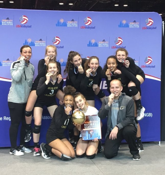 usavolleyball's tweet photo. All of your #GJNC bid photos are getting us SO PUMPED for June! Keep ‘em coming! #PathtothePodium #USAVpath #getthatbid

See who’s punched their ticket to Detroit ➡️ https://t.co/h8d8uRUHqN https://t.co/RmHRDGy4ik
