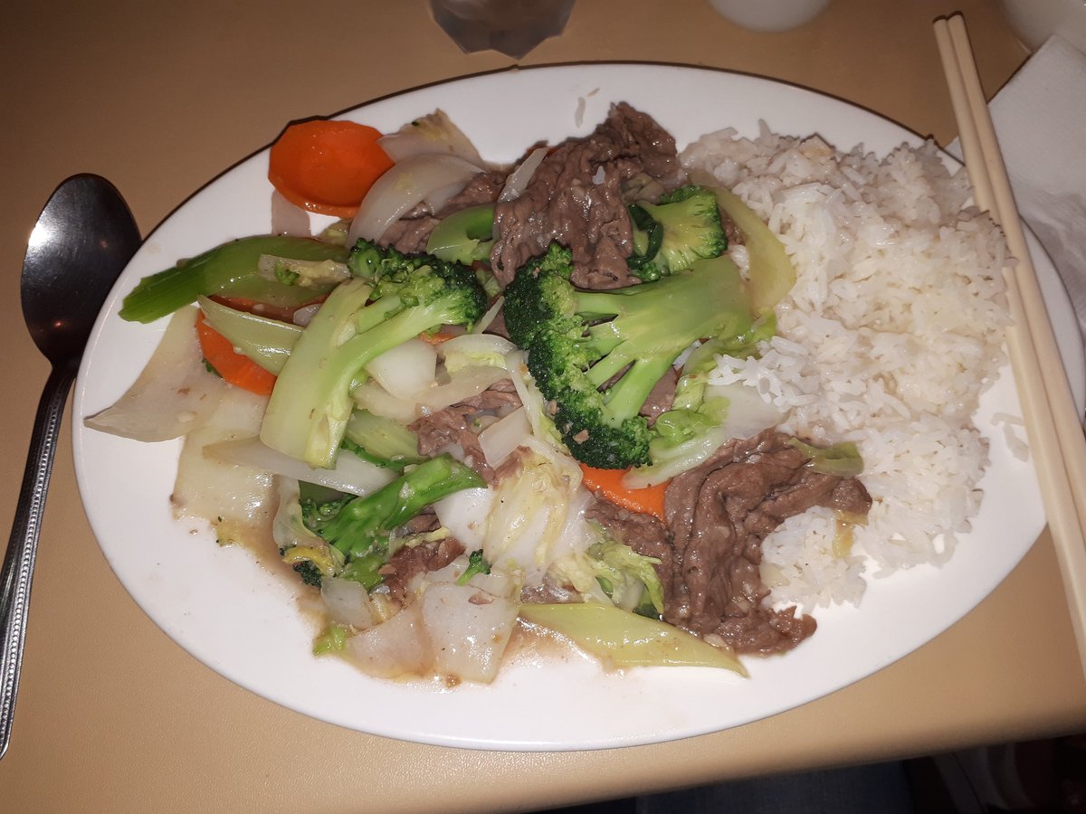 Amazing meal at #saigonnight with 8G of <a href="/CedarHillMiddle/">Cedar Hill Middle</a> 
Thank you Vy and family for such amazing food and hospitality!
@peggert61