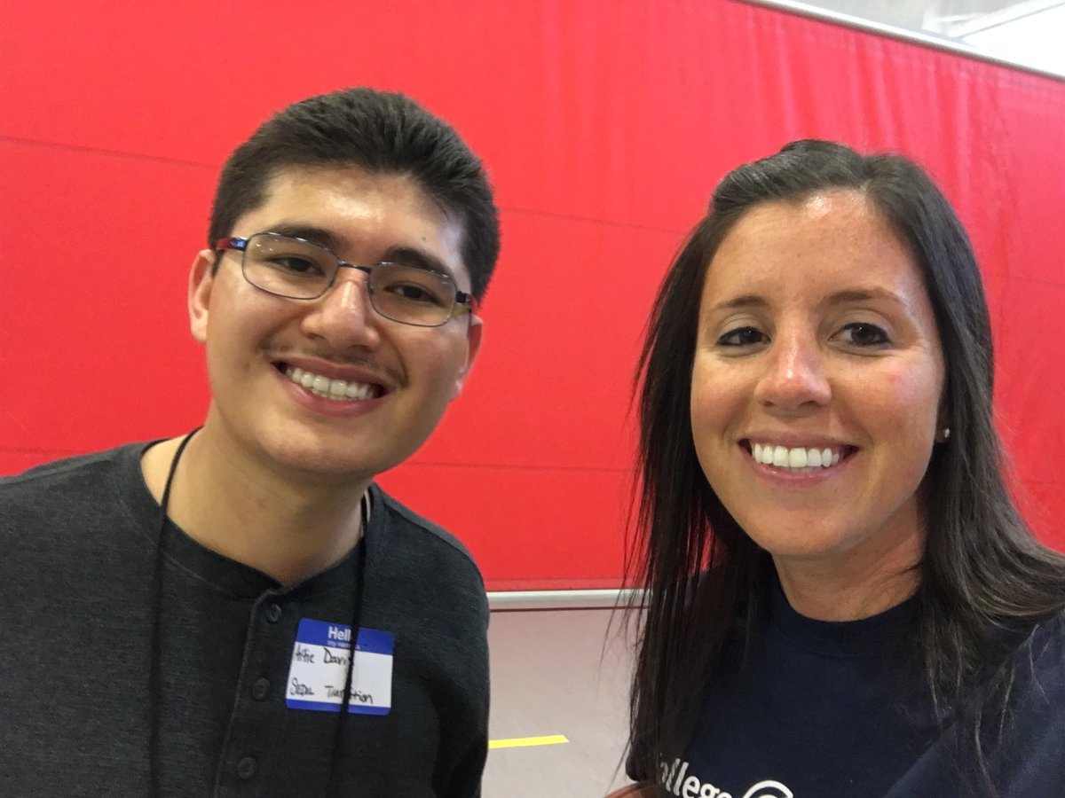 North_LBC's tweet image. Loved bumping into some former students today! 😊 #transitionprogram #timeflies