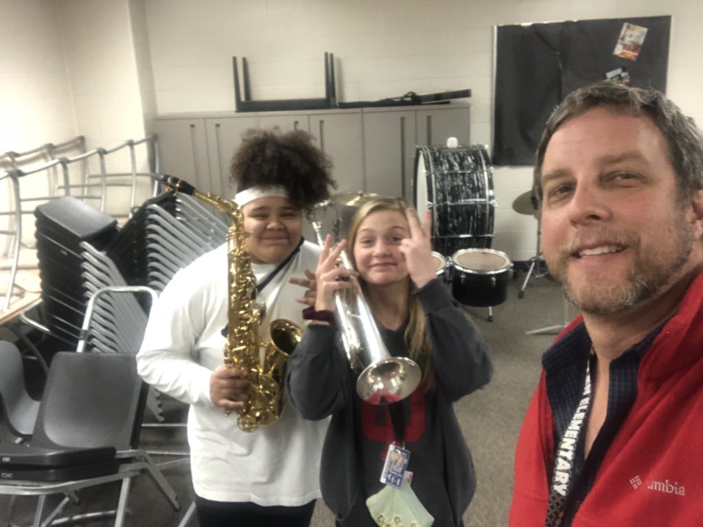 GregAClouse's tweet photo. Another reason I teach...because they grow up, get a talent, and want to show you. #whyiteach https://t.co/ZRx6nfKTYT